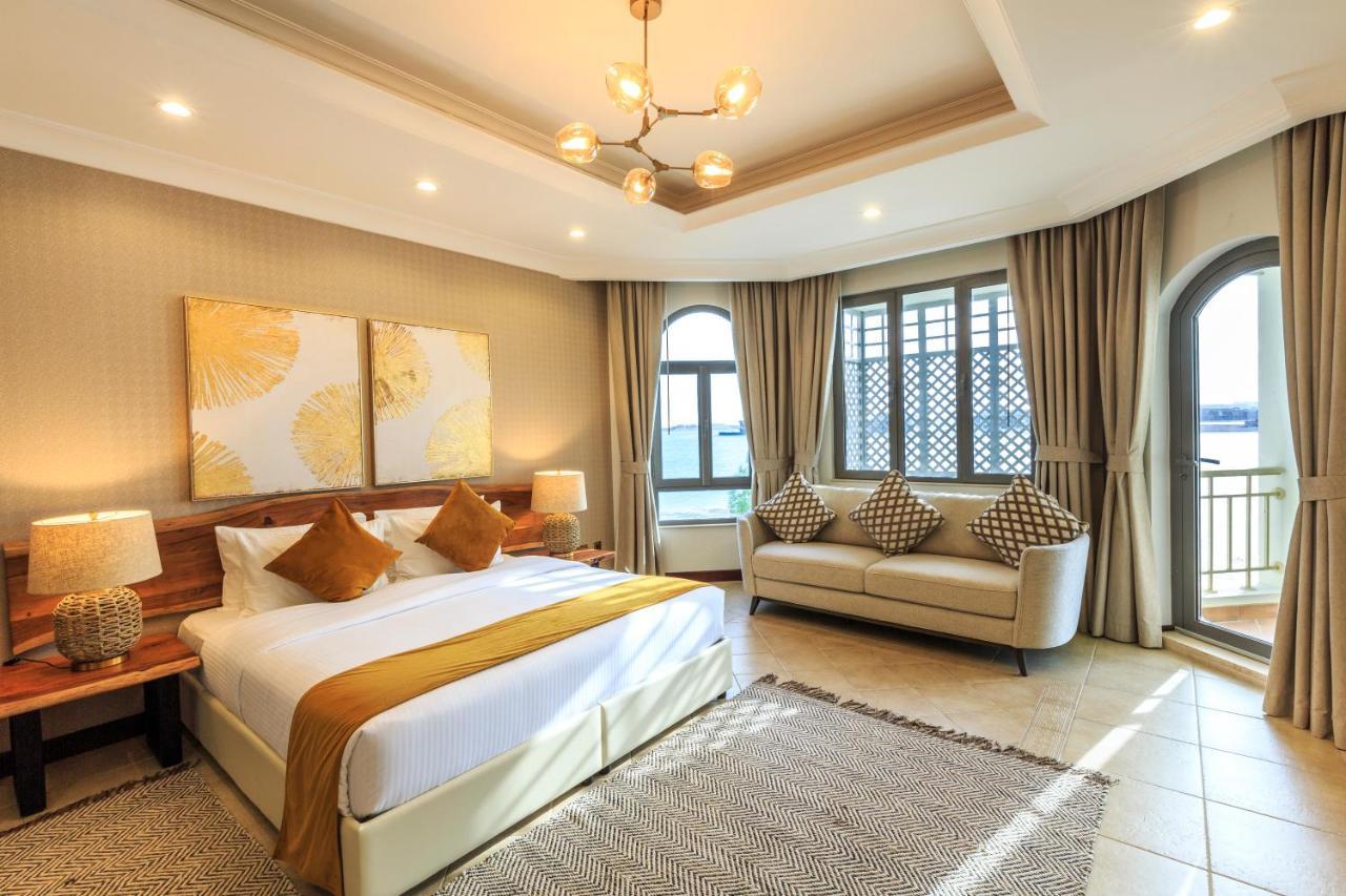 The S Holiday Homes - Stunning 5 Bedrooms Villa At The Palm Jumeirah With Private Beach And Pool Dubai Exterior foto
