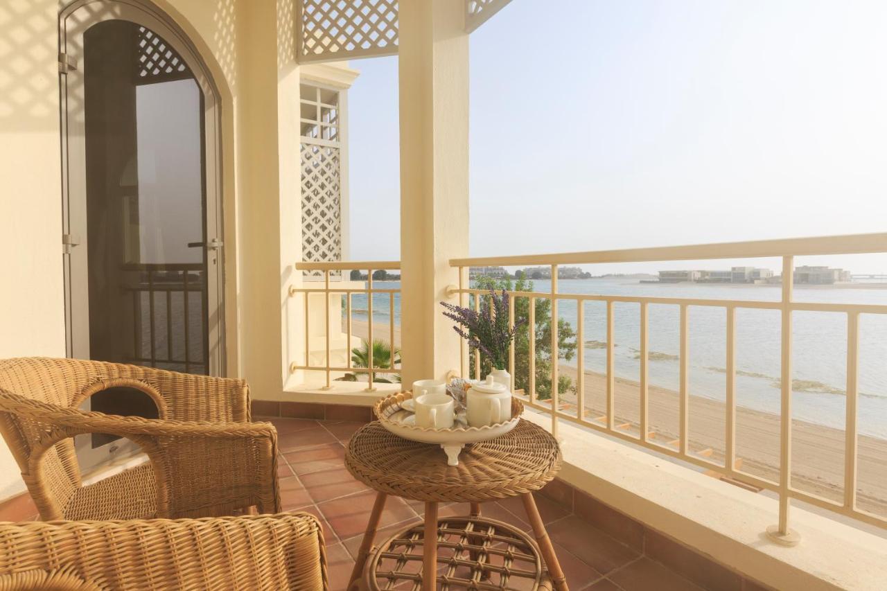 The S Holiday Homes - Stunning 5 Bedrooms Villa At The Palm Jumeirah With Private Beach And Pool Dubai Exterior foto